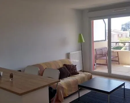 Le Clos Jardin Apartment Le Pradet